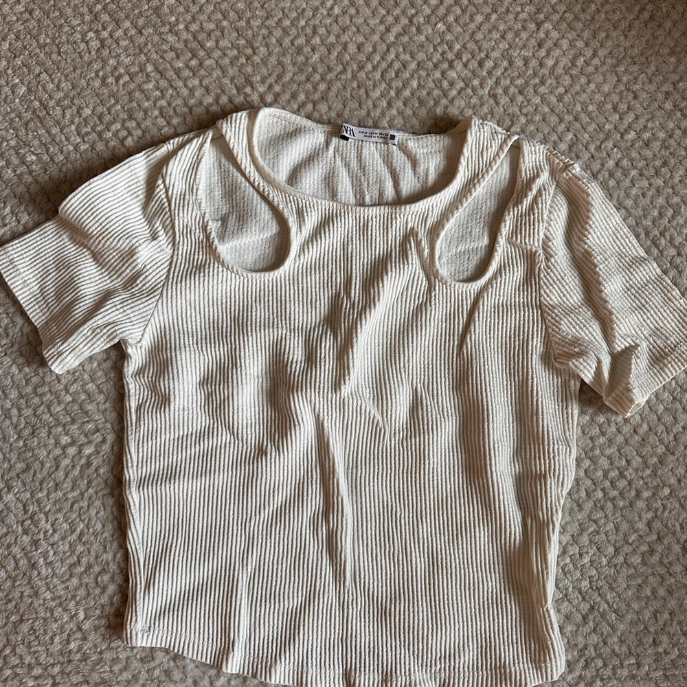 Zara Off-White Ribbed Top
